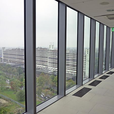 Platinum Sky Apartment Вроцлав Екстериор снимка