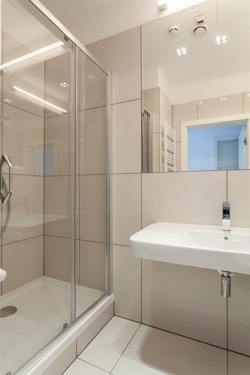 Platinum Sky Apartment Вроцлав Стая снимка